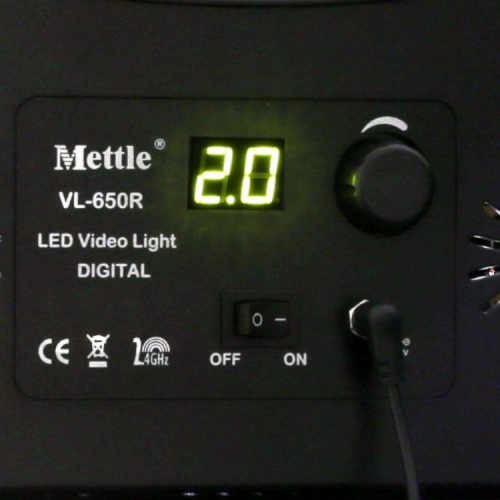 کیت نور متل Mettle LED Video Light Kit VL-650R